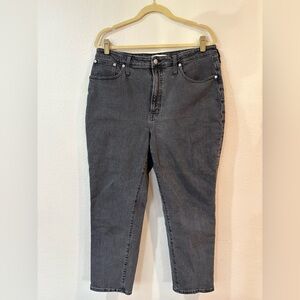 Madewell Women's The Perfect Curvy Jeans in Dark Gray